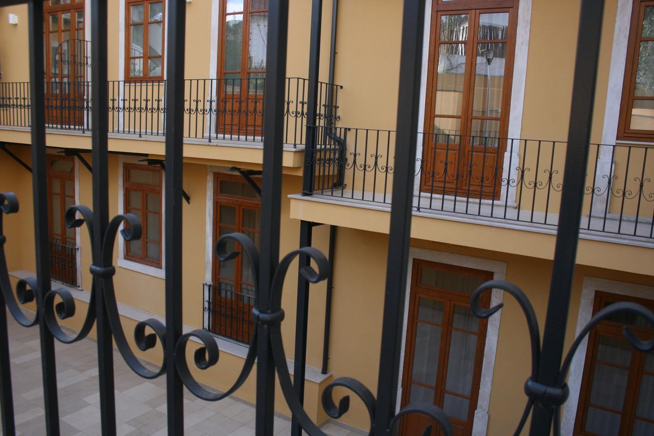 Hotel Ibn-Arrik Κοΐμπρα Εξωτερικό φωτογραφία