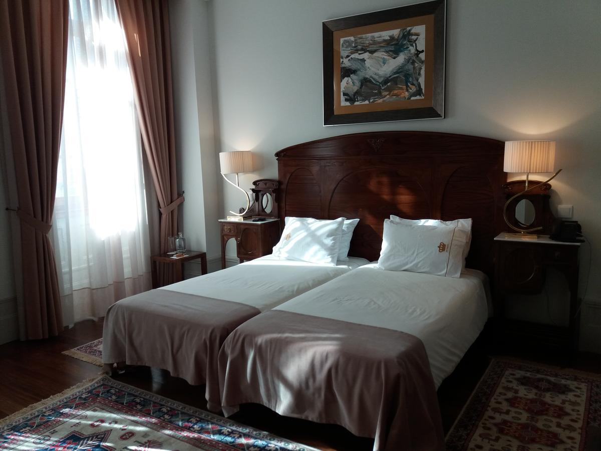 Hotel Ibn-Arrik Κοΐμπρα Εξωτερικό φωτογραφία